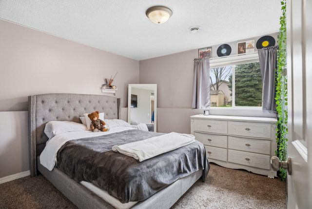 19941 Calgary Trail, Farmington, MN 55024