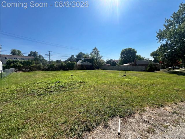 24510 Ramsgate, Clinton Charter Township, MI 48035