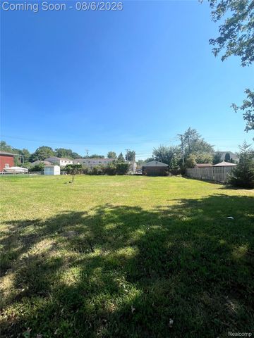 24510 Ramsgate, Clinton Charter Township, MI 48035