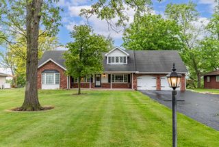24364 S Volbrecht Road, Crete, IL 60417