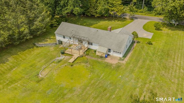 61 Salem Road, Lyme, CT 06371