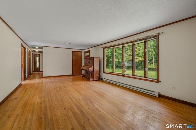 61 Salem Road, Lyme, CT 06371