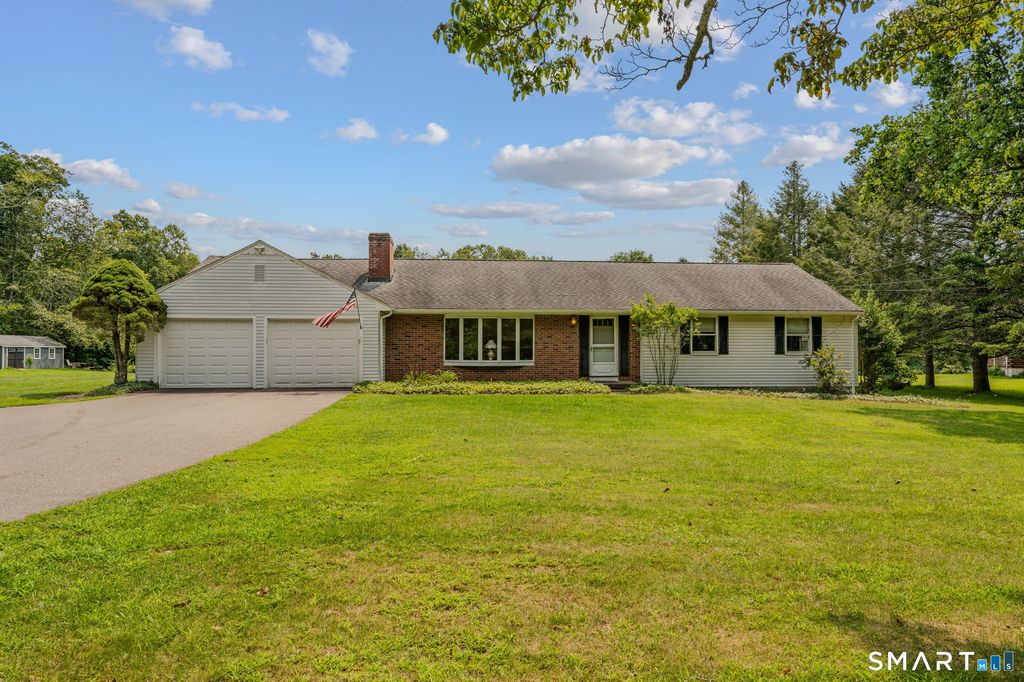 61 Salem Road, Lyme, CT 06371