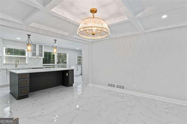 2023 Stoneleigh Drive, Stone Mountain, GA 30087