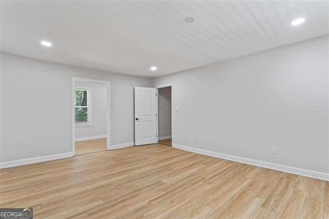 2023 Stoneleigh Drive, Stone Mountain, GA 30087