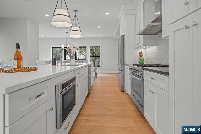 147 Central Avenue 14, Old Tappan, NJ 07675