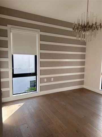 8231 NW 48th St 8231, Doral, FL 33166