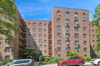 87-30 204 Street A78, Hollis, NY 11423