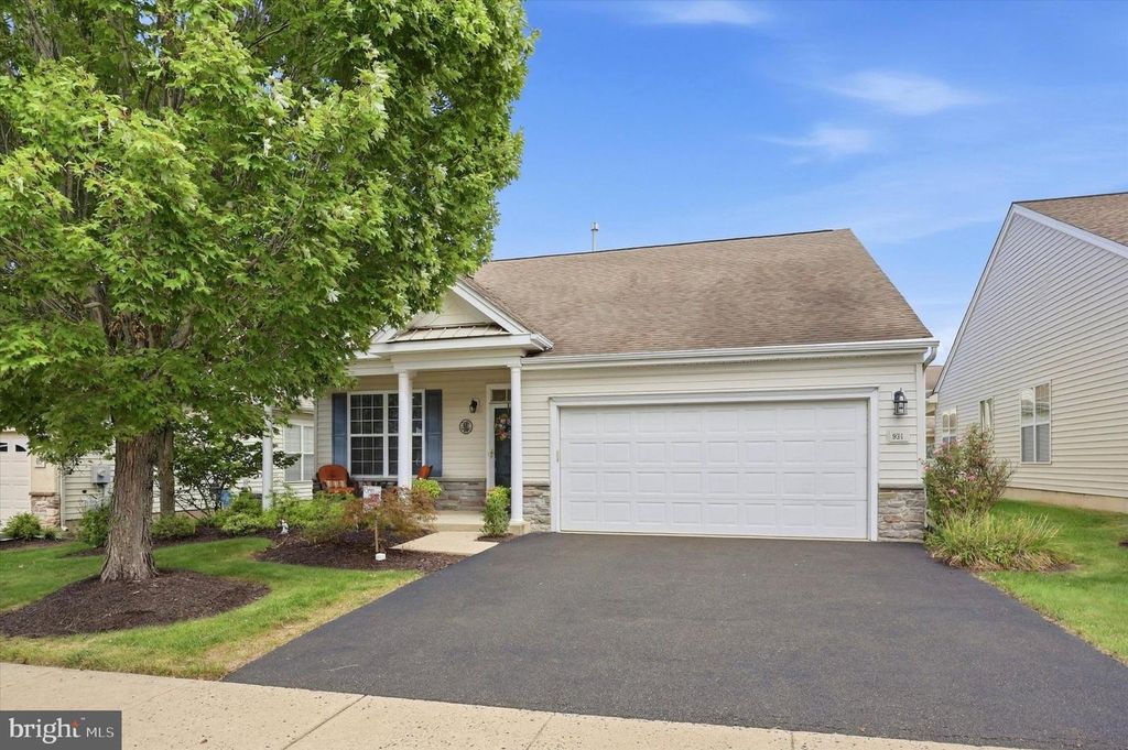 931 HAMILTON WAY, WARWICK TWP, PA 18974 — photo 2