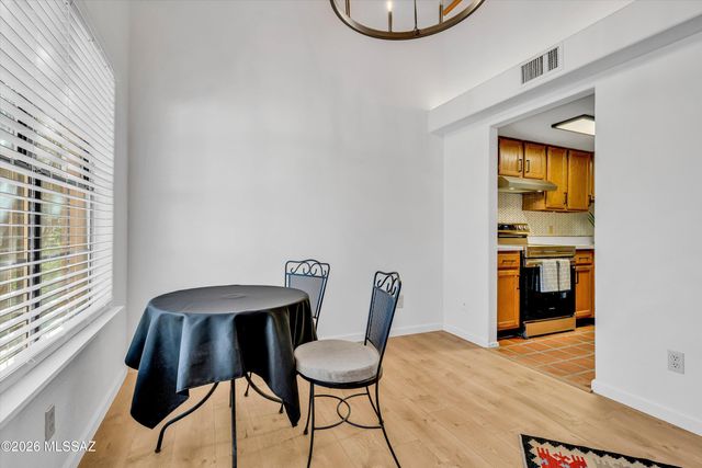 5392 N Paseo De La Terraza, Tucson, AZ 85750