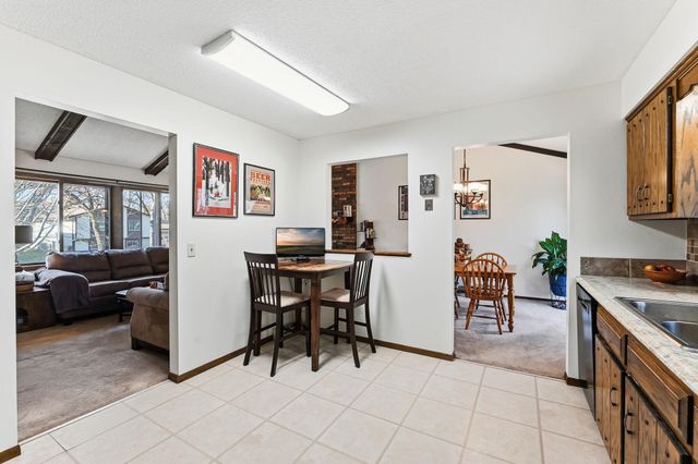 6640 Flag Avenue N, Brooklyn Park, MN 55428