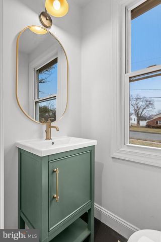 1752 LARK LN, Cherry Hill, NJ 08003