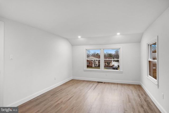 1752 LARK LN, Cherry Hill, NJ 08003