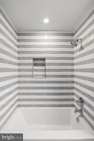 1752 LARK LN, Cherry Hill, NJ 08003