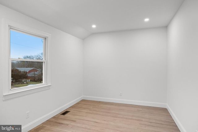 1752 LARK LN, Cherry Hill, NJ 08003