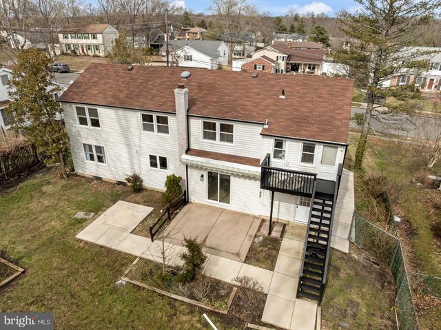 1752 LARK LN, Cherry Hill, NJ 08003