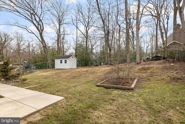 1752 LARK LN, Cherry Hill, NJ 08003