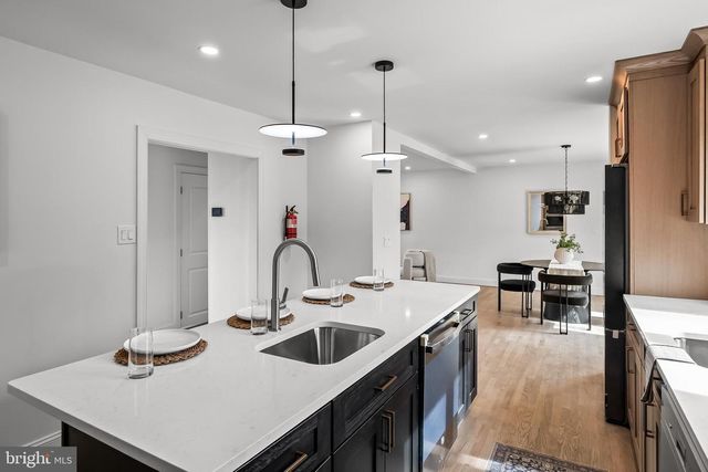 1752 LARK LN, Cherry Hill, NJ 08003