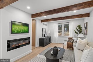 1752 LARK LN, Cherry Hill, NJ 08003