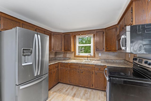 575 Hamel Road, Medina, MN 55340