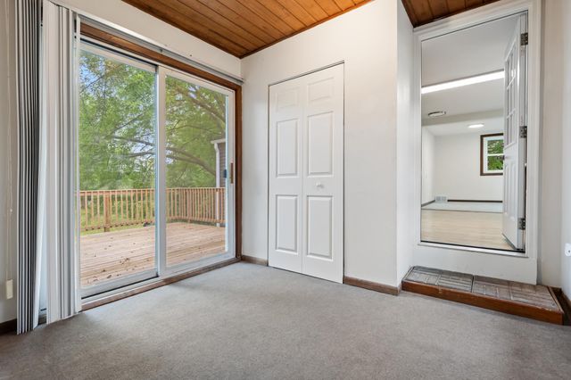 575 Hamel Road, Medina, MN 55340