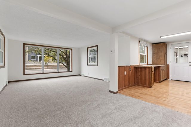 575 Hamel Road, Medina, MN 55340