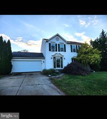 20 BAYWATCH RD, New Castle, DE 19720