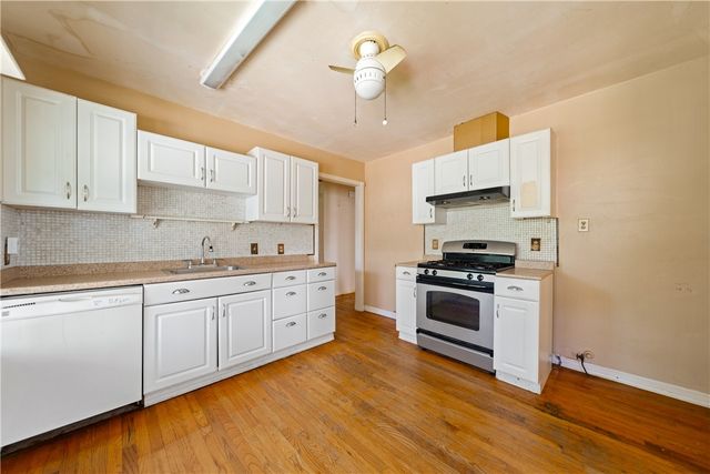 1018 Mcclendon St, Corpus Christi, TX 78404