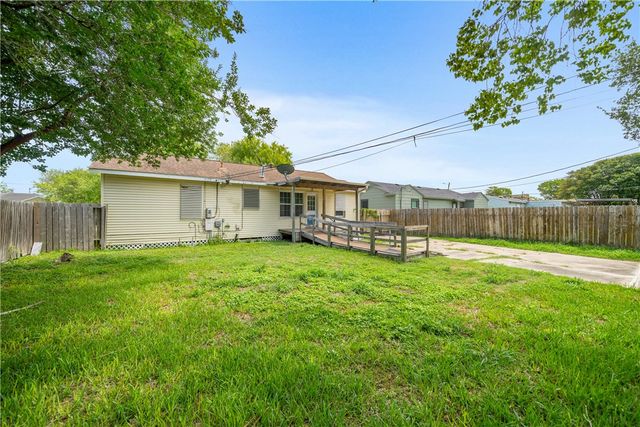 1018 Mcclendon St, Corpus Christi, TX 78404