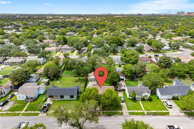 1018 Mcclendon St, Corpus Christi, TX 78404