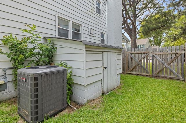 1220 Hibie ST, Norfolk, VA 23523