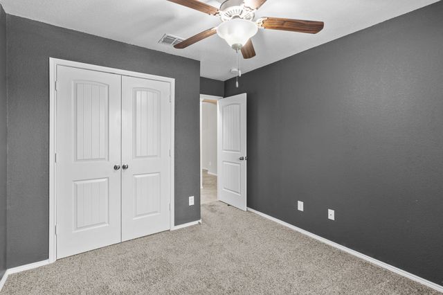 9005 Holliday Lane, Cross Roads, TX 76227