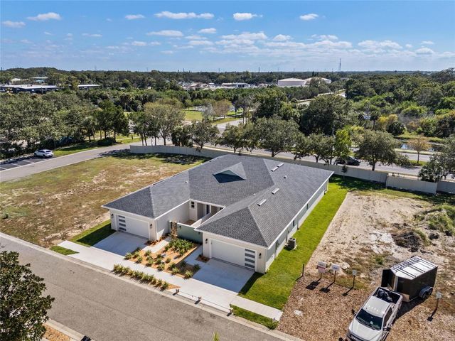 199 E LIVE OAK STREET, Tarpon Springs, FL 34689
