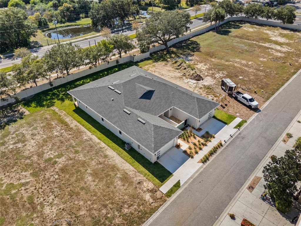 Image 36 of property listing at 199 E LIVE OAK STREET, Tarpon Springs, FL 34689