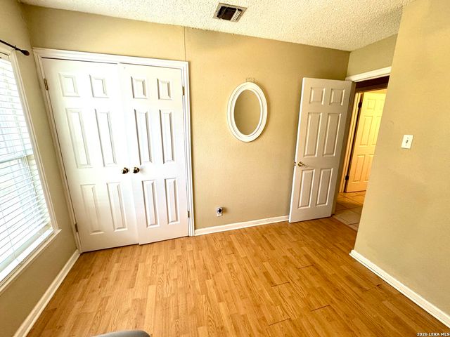 7163 SPRING GROVE ST, San Antonio, TX 78249