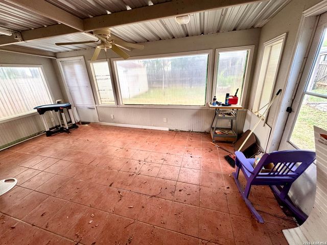 7163 SPRING GROVE ST, San Antonio, TX 78249