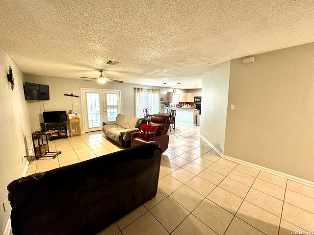 7163 SPRING GROVE ST, San Antonio, TX 78249