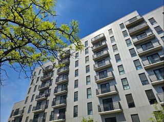 70-25 Queens Boulevard 7H, Woodside, NY 11377