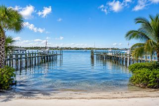 624 SW St Lucie Crescent 208, Stuart, FL 34994