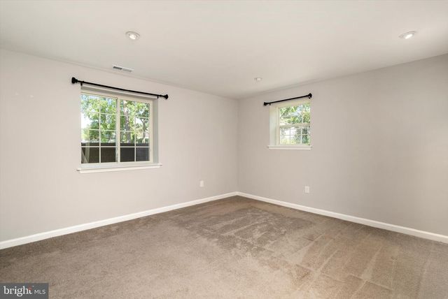 302 ALGONQUIN TRL, Browns Mills, NJ 08015