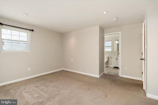 302 ALGONQUIN TRL, Browns Mills, NJ 08015