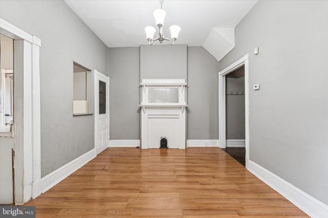 2304 NICHOLAS ST, Philadelphia, PA 19121