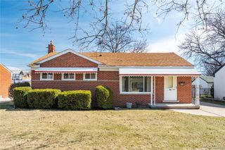 9042 Harrison Street, Livonia, MI 48150