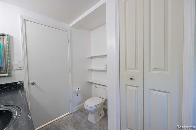 24224 Sumpter Road, Belleville, MI 48111