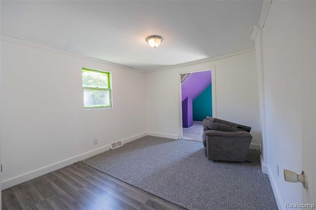 24224 Sumpter Road, Belleville, MI 48111