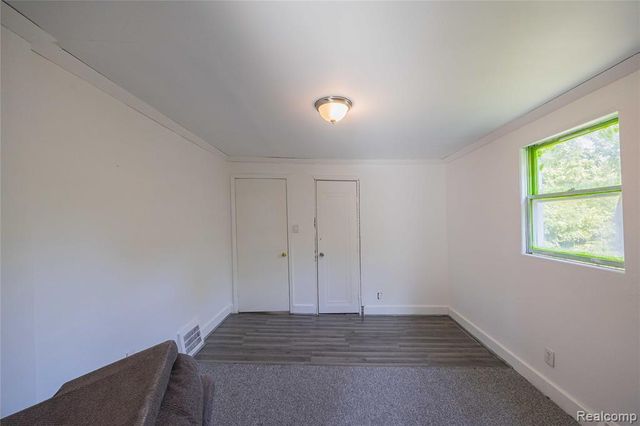 24224 Sumpter Road, Belleville, MI 48111