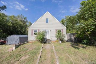 24224 Sumpter Road, Belleville, MI 48111