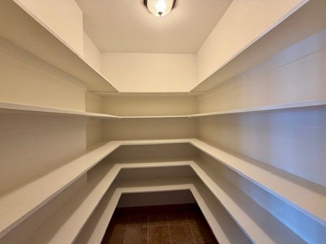 218 River Oaks Drive, Combine, TX 75159