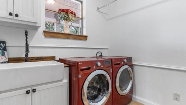 218 River Oaks Drive, Combine, TX 75159