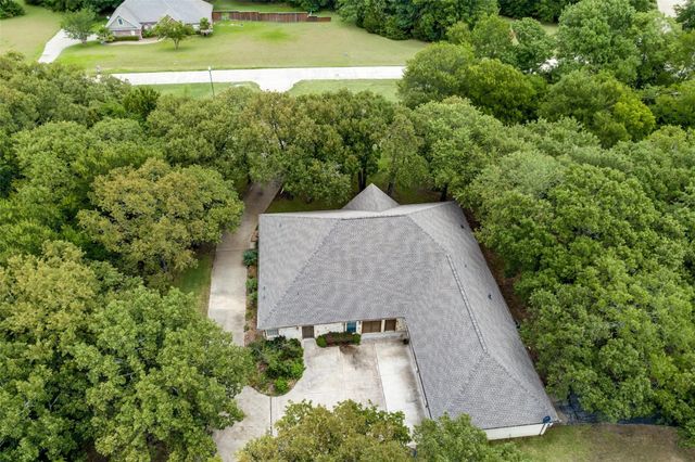 218 River Oaks Drive, Combine, TX 75159